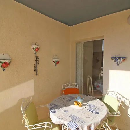 Appartement Apolo Iv-12 By Interhome